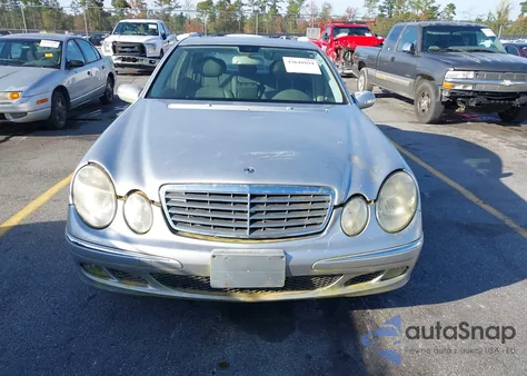 2003 Mercedes-Benz E 500 z USA, uszkodzony, nr VIN WDBUF70J03A278136